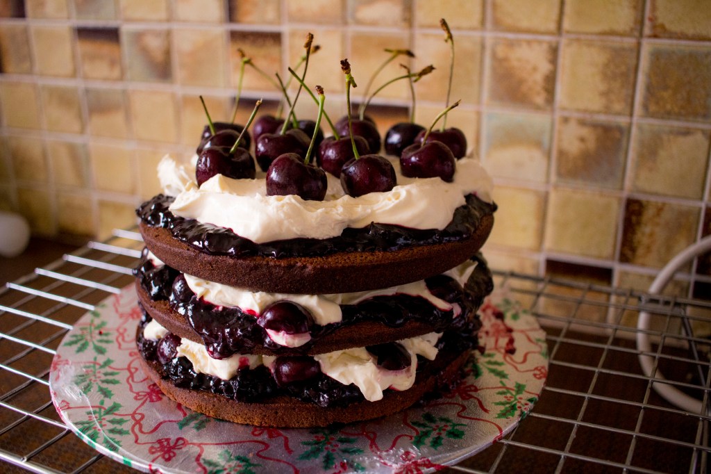 Chocolate Cherry Cream&nbsp;Cake