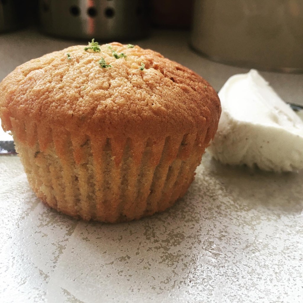 Lime and coconut&nbsp;cupcakes
