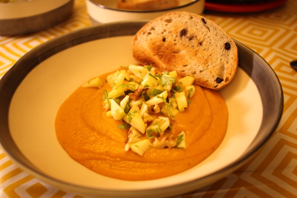 Spicy carrot & lentil winter&nbsp;soup
