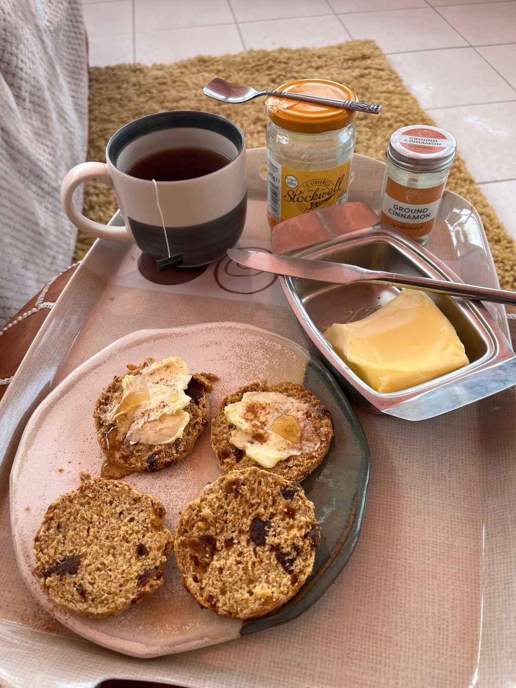Date, orange and cinnamon&nbsp;scones